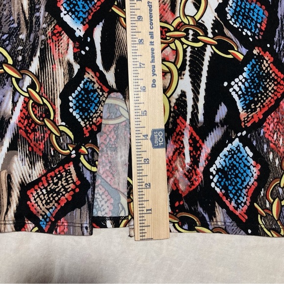 Love J Vibrant Chain Pattern Dress | Summer Fun | Girls Night - Picture 6 of 10